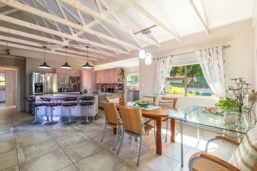 4 Bedroom Property for Sale in Bergsig Western Cape